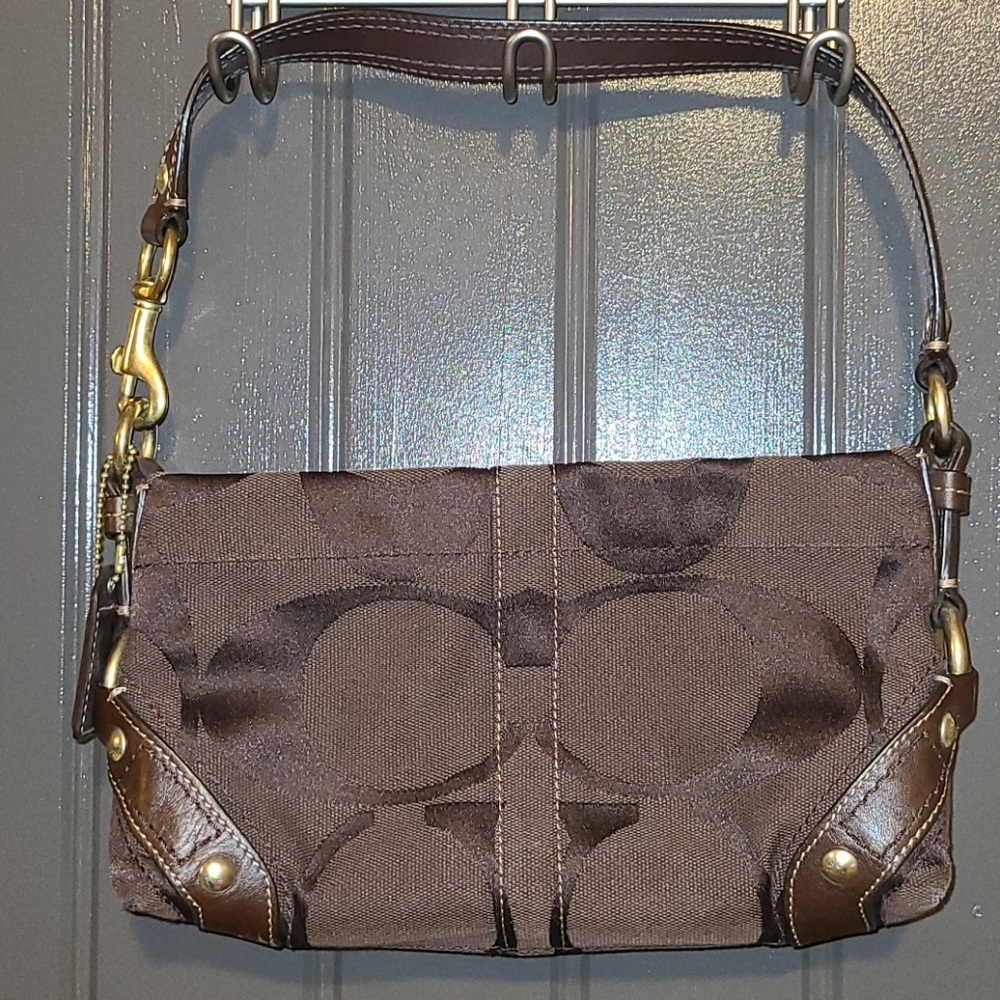 Small brown Coach purse